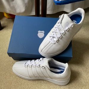 Brand new, never wornK-Swiss tennis shoes